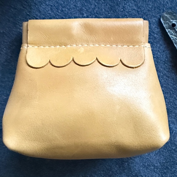 Sunflower Penny Pouch - Picture 2 of 4